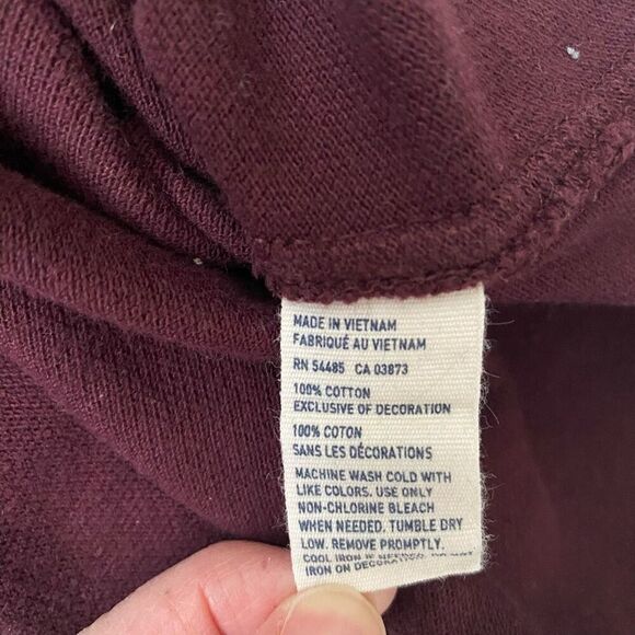 American Eagle outfitters men M 2 button polo athletic fit burgundy - Picture 6 of 9